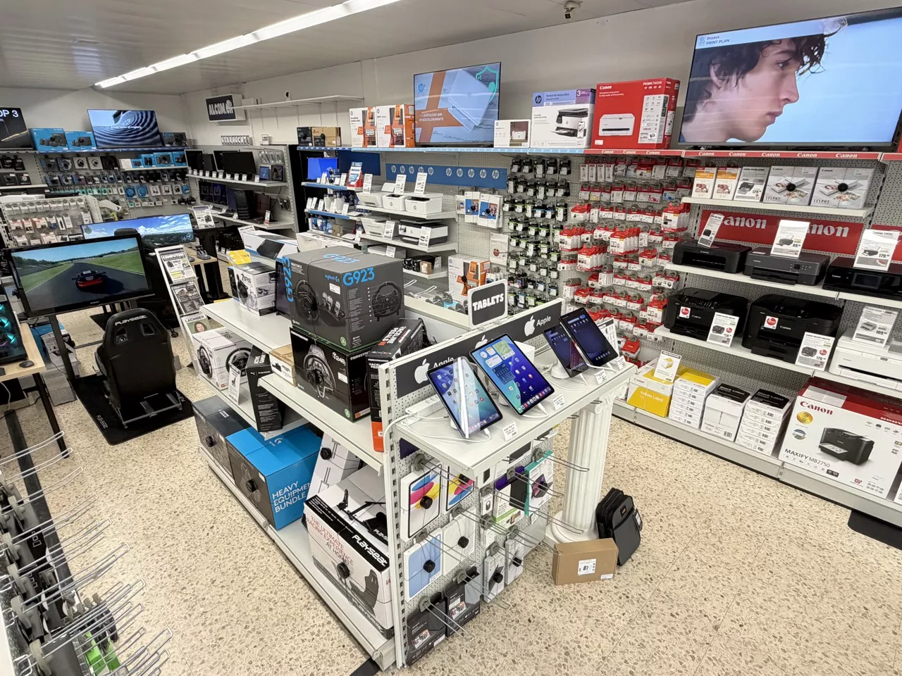 Ladenbilder ALCOM Electronics Lachen