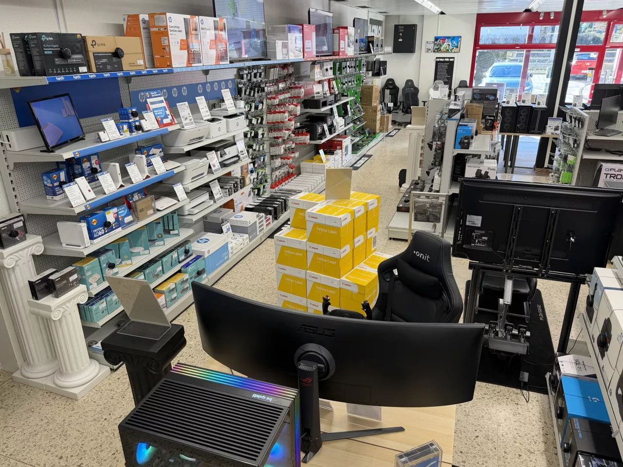 Ladenbilder ALCOM Electronics Lachen