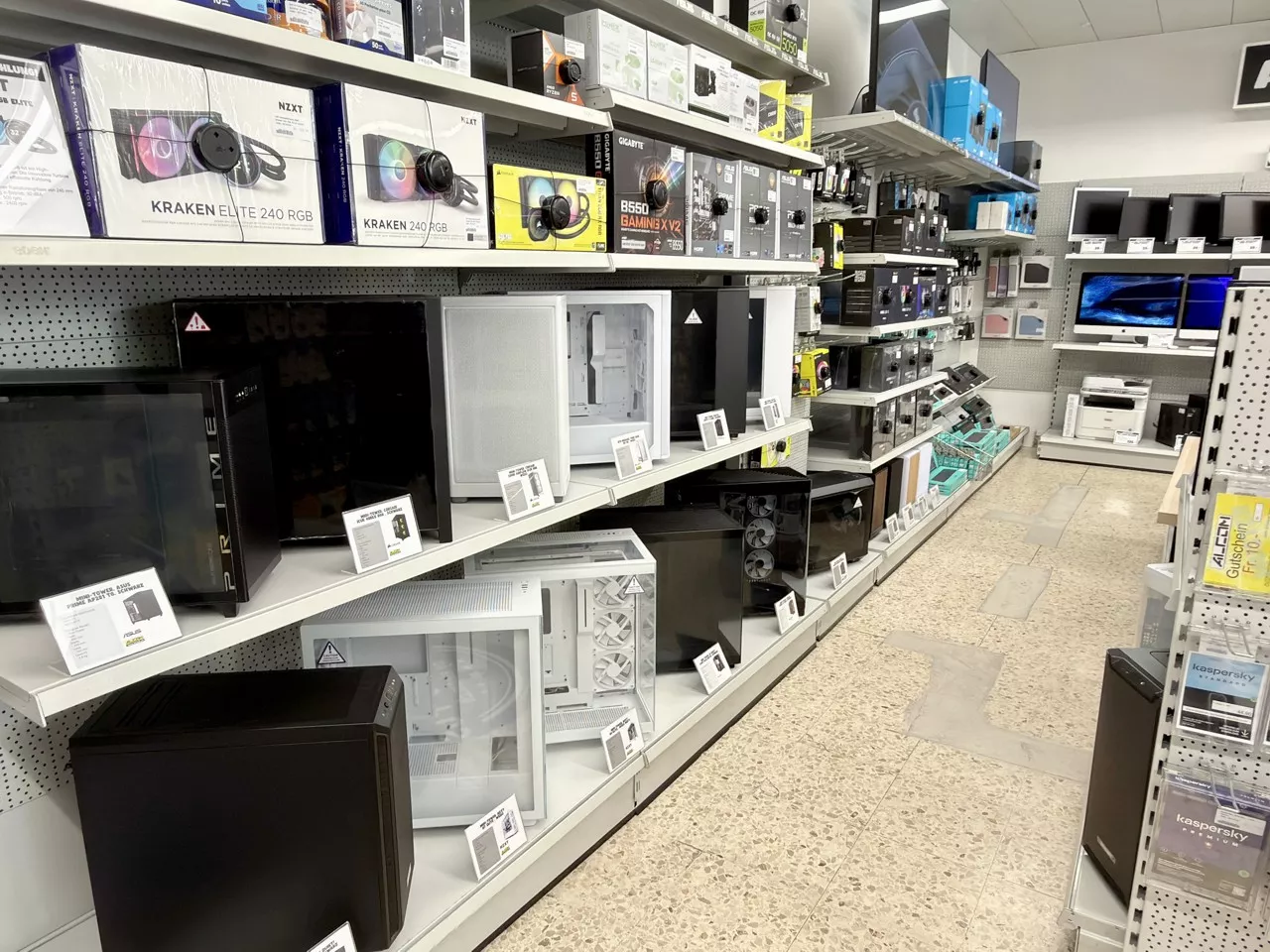 Ladenbilder ALCOM Electronics Lachen