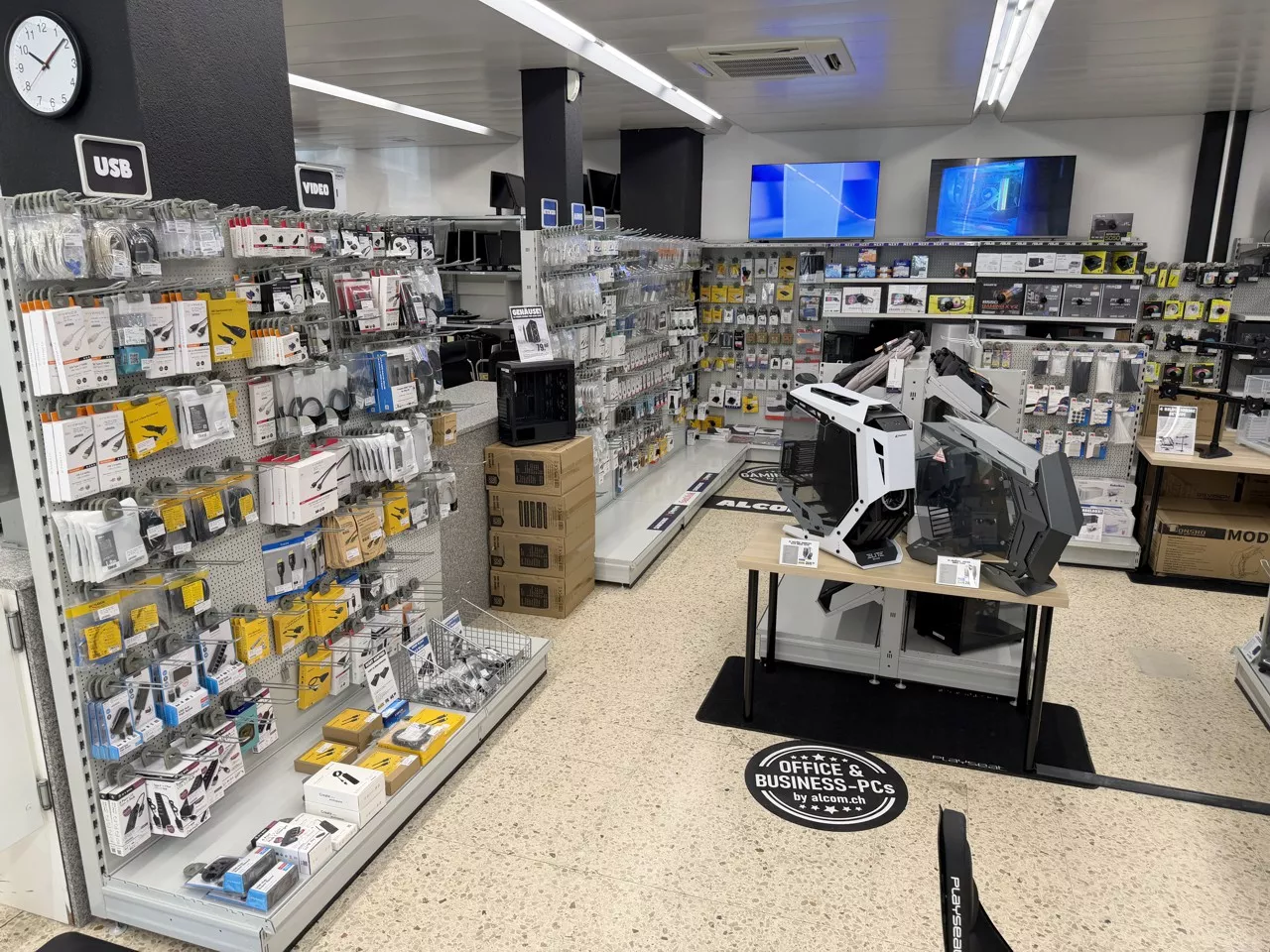 Ladenbilder ALCOM Electronics Lachen